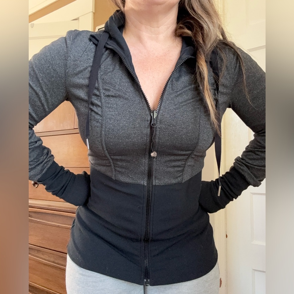 Lululemon Reversible Soft Gray Jersey & Sleek Subtle Stripe Black Zipper Hoodie